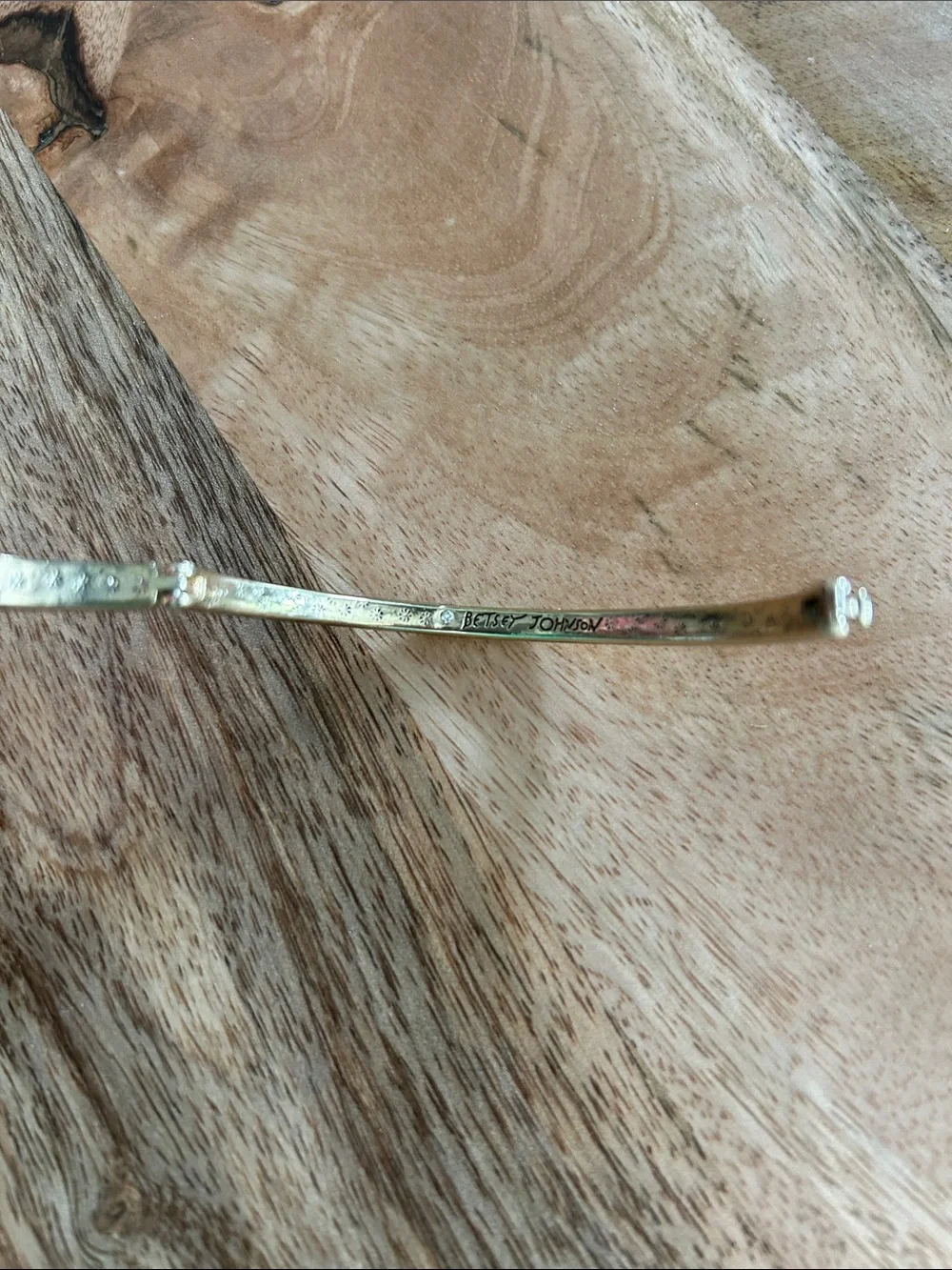 Betsy Johnson goldtone bracelet with bling - Picture 2 of 3